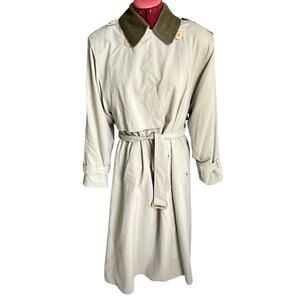 Four Seasons of London Size 8 Khaki Trench Coat‎ Plaid Removable Lining